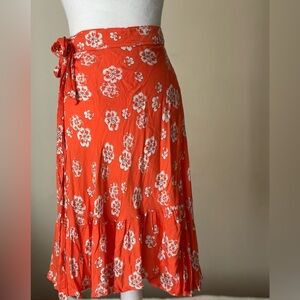 NWT BEACHGOLD Floral Wrap Skirt in Vibrant Orange and White Size Small